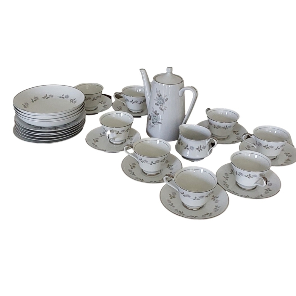 Mayfair Grey Roses By Arlen Made In Japapan ‎ 27 PC Tea Set